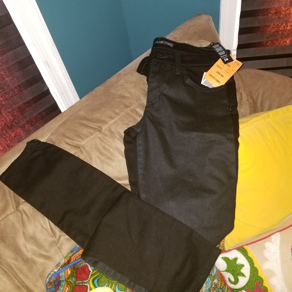 joe Jeans - Picture 2 of 2